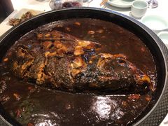 宝轩招牌鱼头泡饼-宝轩渔府·老字号海鲜·正宗津菜(水上店)