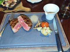 -恰餐厅及酒吧 CHAR Bar & Grill (北京丽都皇冠假日店)