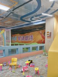 -小Q亲子乐园(童年时光店)