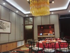 -东泉假日温泉酒店-悦荷轩餐厅
