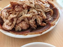 -闫家驴肉老店(华电一校店)