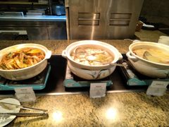 -华邑酒店·鲜艳全日自助餐厅