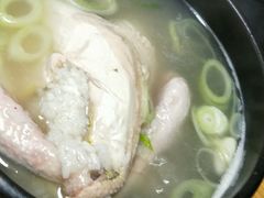 -梨花参鸡汤