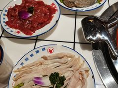 -贤合庄卤味火锅(安吉万达店)