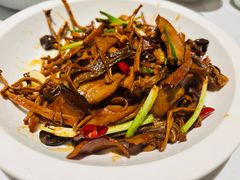 -关东小磨东北菜(漕河泾印象城店)