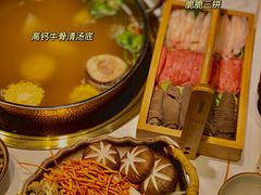 -牛人日志·鲜牛肉骨汤火锅(万科里瑧店)