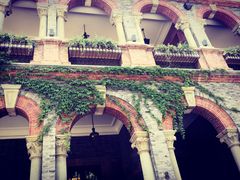 -七婆串串香(育秀路店)