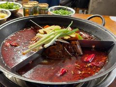 -叁口煮老火锅(东升店)