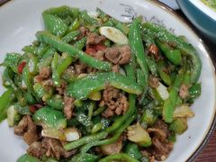 -湖南人家湘菜馆(镇江路店)