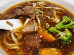 -康师傅私房牛肉面(马泉营奥莱店)