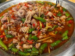 -兔行天下-鸿鹤鲜锅兔(中海国际店)