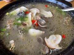 姬松茸炖鸡-妈妈的味道(和顺古镇店)