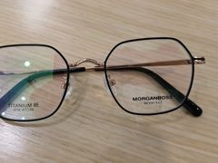 -华彬眼镜专业渐进配镜(潘家园店)