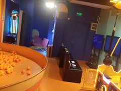 -不可思议减压馆·解压博物馆·摔碗发泄·团建定制