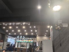 -胖东来生活广场(健康路店)