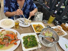 -两兄弟Song Pee Nong(2号店)