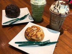 -星巴克(济宁万达广场店)