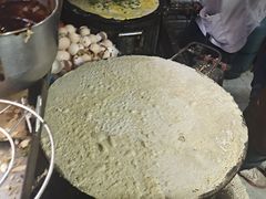 -正宗杂粮煎饼香软鸡蛋饼