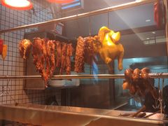 -彩虹站·香港烧腊茶餐厅