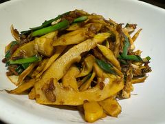 -老灶房-四川土菜(铁牛广场店)