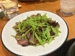 -莲餐厅·湖北菜·潜江小龙虾店(愚园路店)
