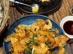 -蚝堡海鲜·威海菜·海肠捞饭·烧烤·亚洲吃蚝公司(幸福门店)