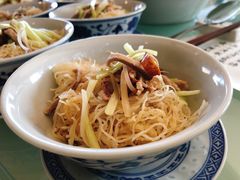 -壹零贰小馆(桂城石啃店)