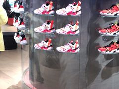 -NIKE品牌体验店(南京东路店)