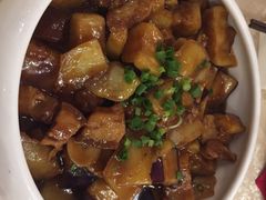 卤肉茄瓜焖土豆-太极·粤菜餐厅(亚运村鸟巢店)