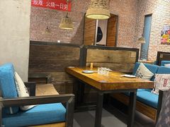 -苹果树下艺术餐厅(宋庄店)