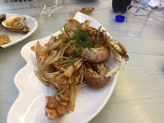 -覃记海鲜美食餐厅