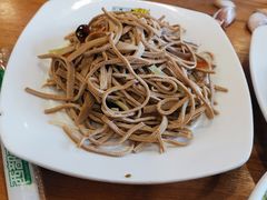 凉拌干豆腐丝-西部马华清真兰州牛肉面·烧烤夜市(关东店)