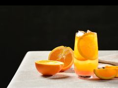 -肥肥虾庄·金牌油焖大虾(汉口城市广场店)