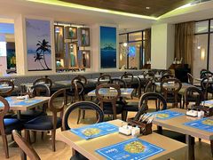 -海口绿发希尔顿酒店-田园汇贵州美食自助餐·三文鱼