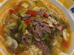 -粉小主·贵州酸汤牛肉粉(南京仙林金鹰店)