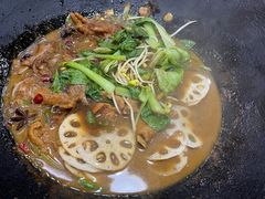 -皖北地锅鸡·烧烤·龙虾·烤鱼(七街一期店)