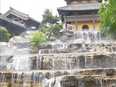 -茅山东方盐湖城景区