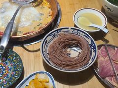 -洱火云南酸菜牛肉火锅(石景山当代商城店)