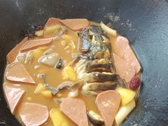 -老刘生态大鱼坊铁锅炖鱼(赛马场店)