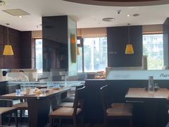 -必胜客(机场路店)