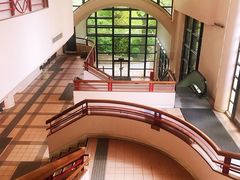 -香港大学