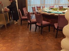 -王府井酒店(金桥港湾店)