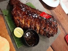 BBQ猪肋排-Naughty Nuri’s Phuket