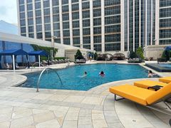 -澳门瑞吉酒店室外泳池