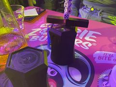 -UP嘻哈酒吧(粉巢店)