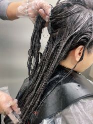 -Tloml salon