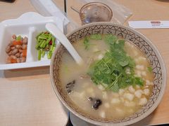 泡馍-萧记三鲜烩面(东站店)
