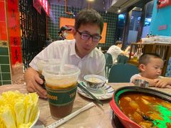 -腩得欢喜·牛腩煲火锅(万庭大厦店)