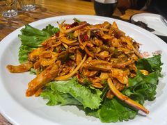 -老滇山寨•云南特色菜•地方菜•民族风情歌舞表演(金碧店)