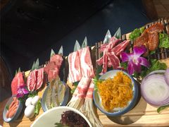 -明洞阿姨·韩式酱蟹烤肉·创意料理(三元桥店)